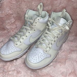 W Nike Dunk high sneakers